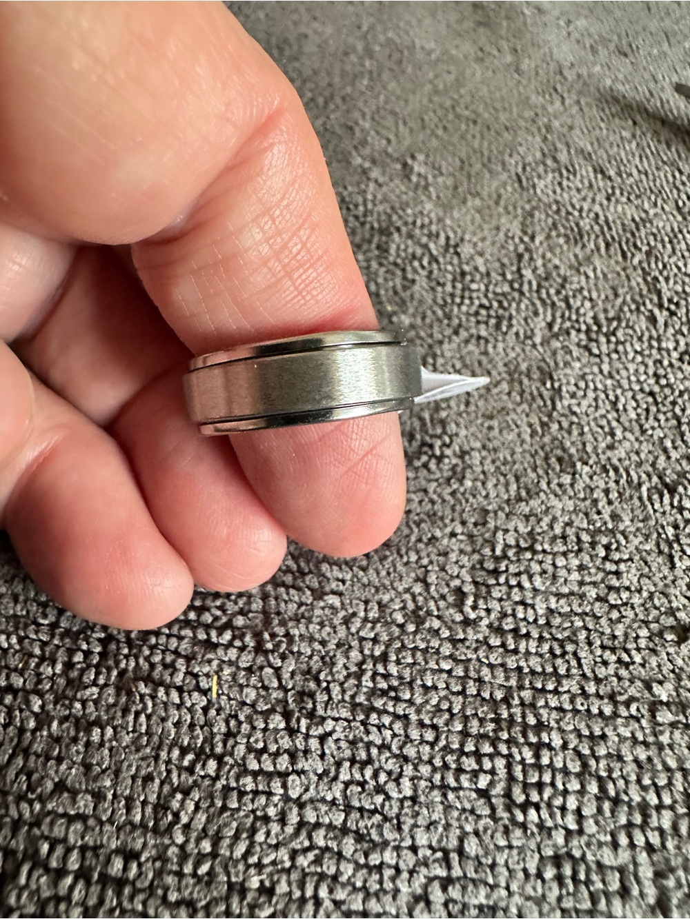 Men’s stainless steel ring size 9